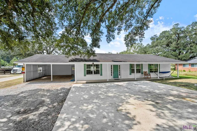 $274,999 | 17805 Greenwell Springs Road, Greenwell Springs, LA 70739