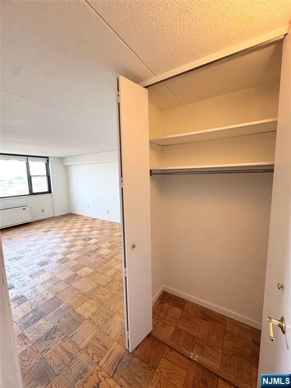 250 Gorge Road, Unit 17I Cliffside Park, NJ 07010 - Photo 8 of 21