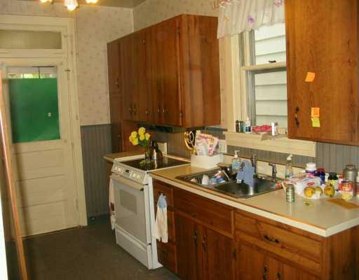 222 Prestley Road Bridgeville, PA 15017 - Photo 2 of 7 Kitchen.