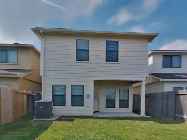 $1,939 | 6706 Honey Harvest Lane, Houston, TX 77084