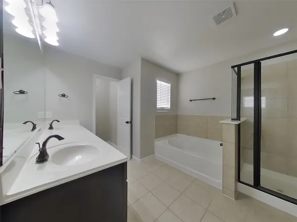$1,969 | 6706 Honey Harvest Lane, Houston, TX 77084