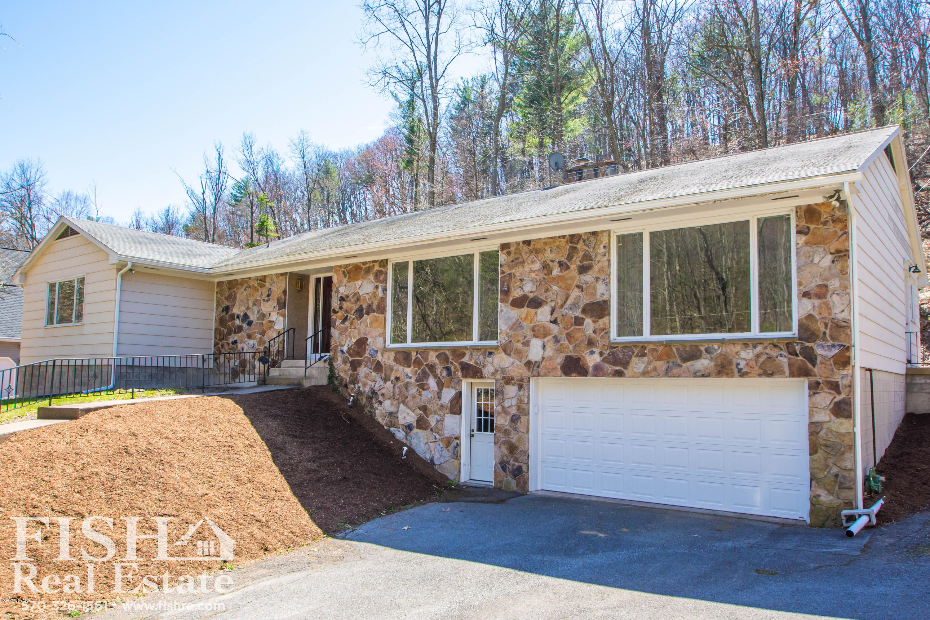 1781 Ravine Road Williamsport, PA 17701 - Photo 1 of 27 Main Photo