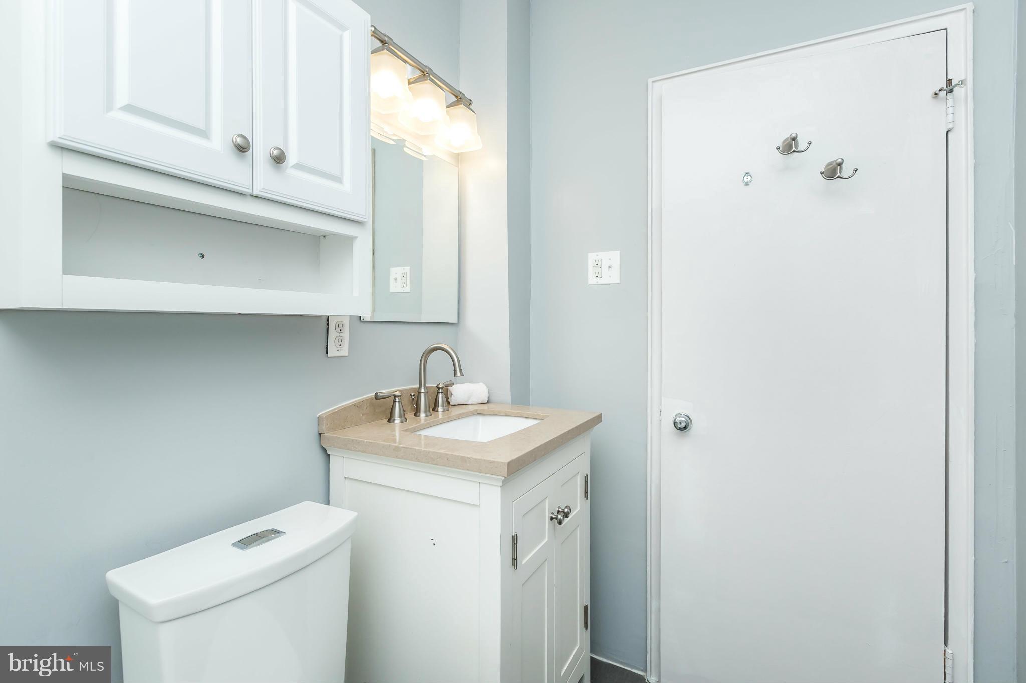 1945 Holborn Road Baltimore, MD 21222 - Photo 20 of 30 Bath (Master)