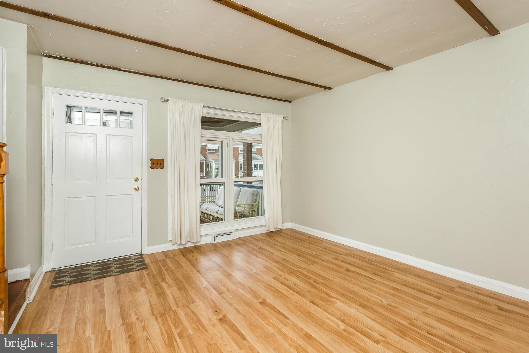 1945 Holborn Road Baltimore, MD 21222 - Photo 5 of 30 Living Room