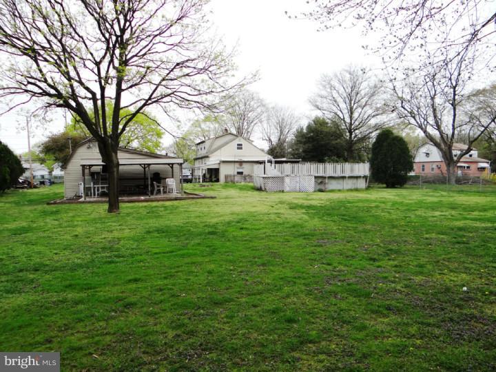 2225 Edgely Road Levittown, PA 19057 - Photo 23 of 24 Back Yard