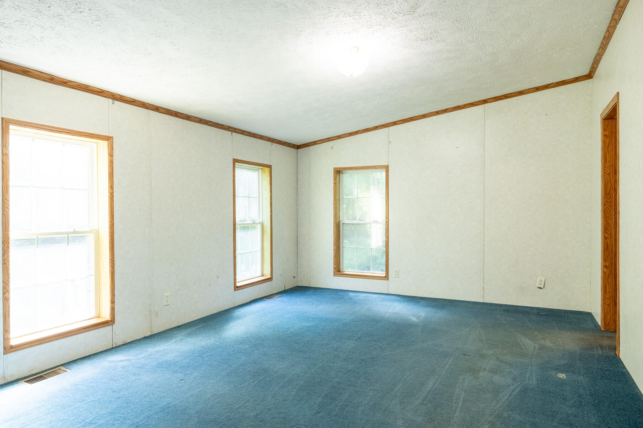 11502 Hall Road Ravenna, MI 49451 - Photo 13 of 32 048A6854-HDR