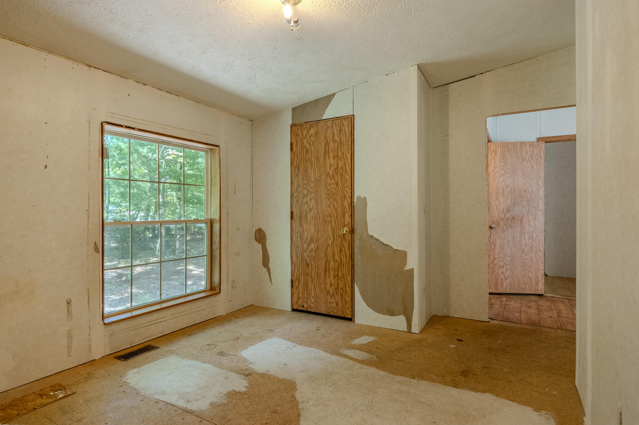 11502 Hall Road Ravenna, MI 49451 - Photo 23 of 32 048A6911-HDR