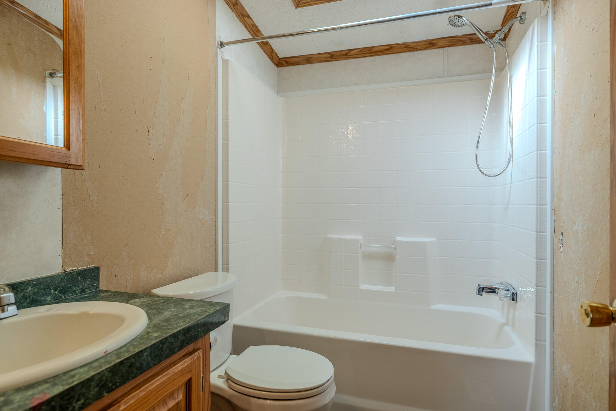 11502 Hall Road Ravenna, MI 49451 - Photo 24 of 32 048A6923-HDR