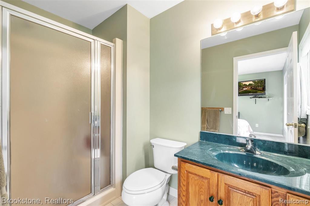 451 John R Road Rochester Hills, MI 48307 - Photo 14 of 25