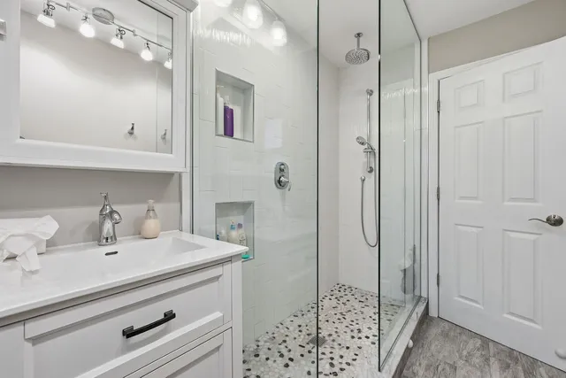 $265,000 | 40 Woodridge Drive, Unit 40, Cheshire, CT 06410