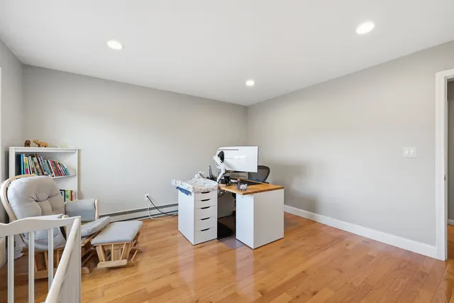 $265,000 | 40 Woodridge Drive, Unit 40, Cheshire, CT 06410