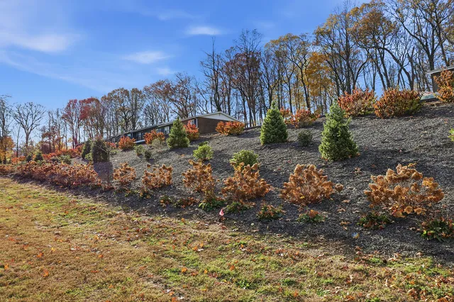 $265,000 | 40 Woodridge Drive, Unit 40, Cheshire, CT 06410