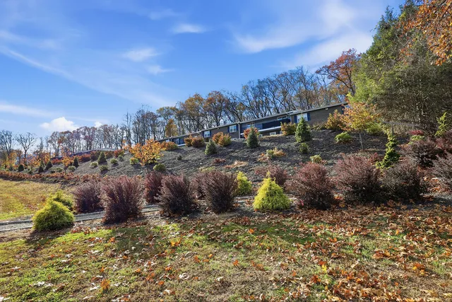 $265,000 | 40 Woodridge Drive, Unit 40, Cheshire, CT 06410