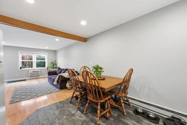 $265,000 | 40 Woodridge Drive, Unit 40, Cheshire, CT 06410