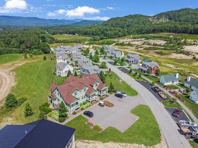 $4,750 | 55 Lafayette Road, Unit 2, Thornton, NH 03285