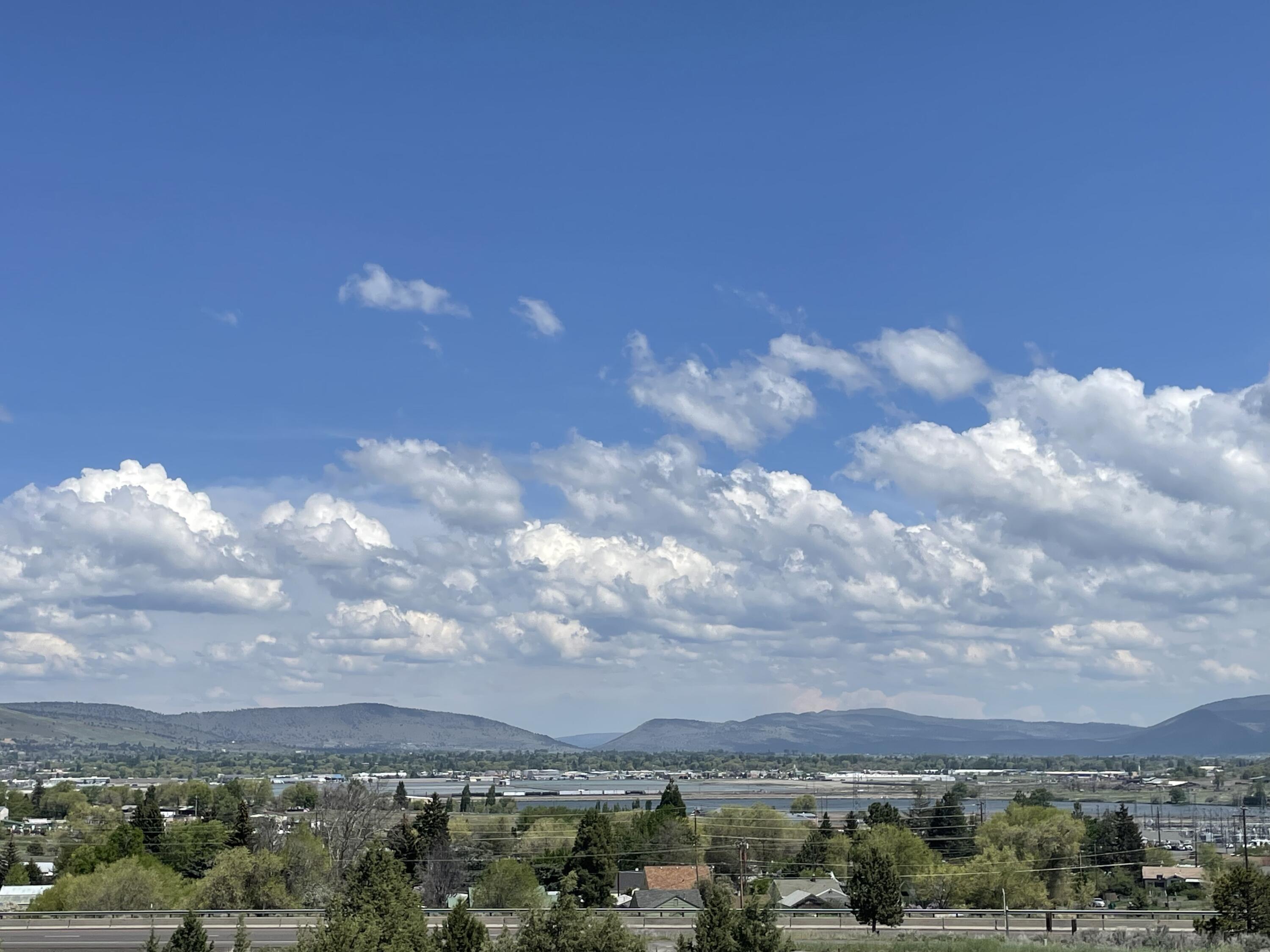 2436 Frontage Road Klamath Falls, OR 97601 - Photo 44 of 46 FDC77B21-1A43-4D8B-9E8E-7FBA7EE58C49