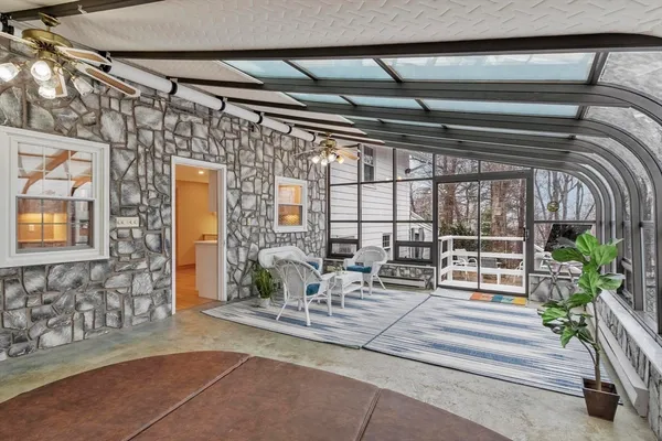 $900,000 | 11 Ethelyn Circle, Maynard, MA 01754