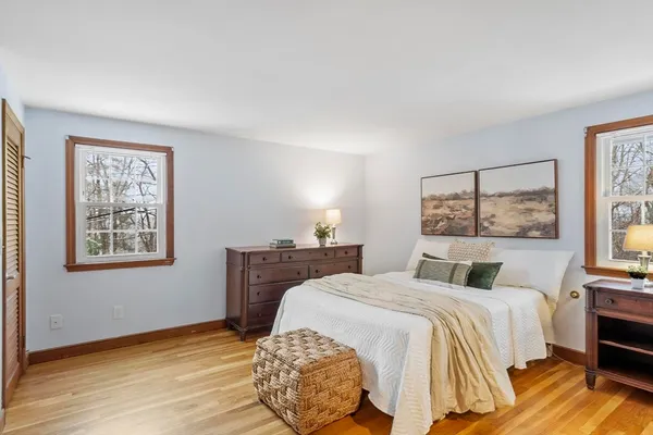 $900,000 | 11 Ethelyn Circle, Maynard, MA 01754