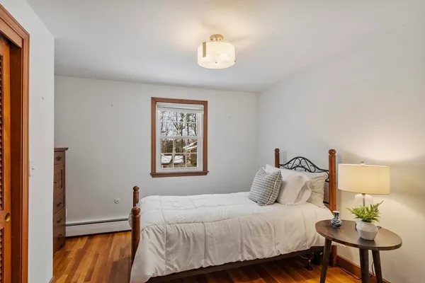 $900,000 | 11 Ethelyn Circle, Maynard, MA 01754