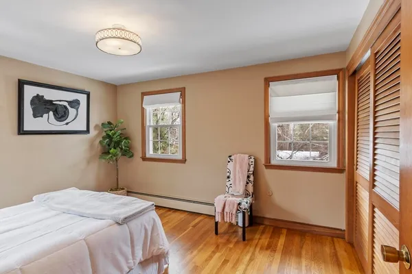 $900,000 | 11 Ethelyn Circle, Maynard, MA 01754