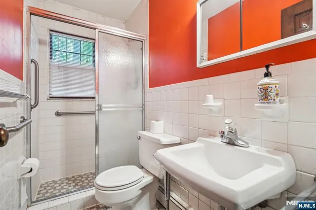 $2,149,000 | 75 Woodcliff Lake Road, Saddle River, NJ 07458