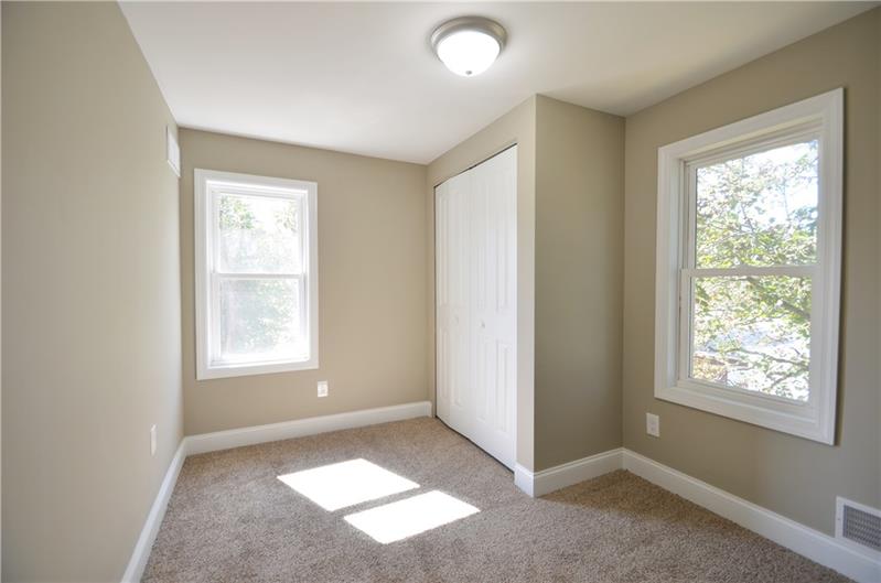 9 Community Springs Court Rochester, PA 15074 - Photo 12 of 23 Gallery Image 12