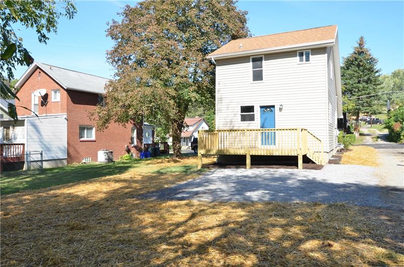 9 Community Springs Court Rochester, PA 15074 - Photo 21 of 23 Gallery Image 21