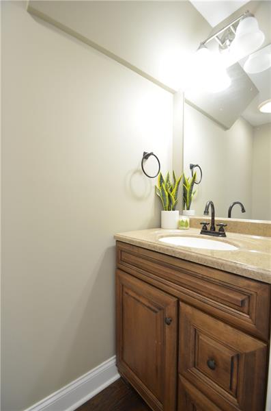 9 Community Springs Court Rochester, PA 15074 - Photo 10 of 23 Gallery Image 10