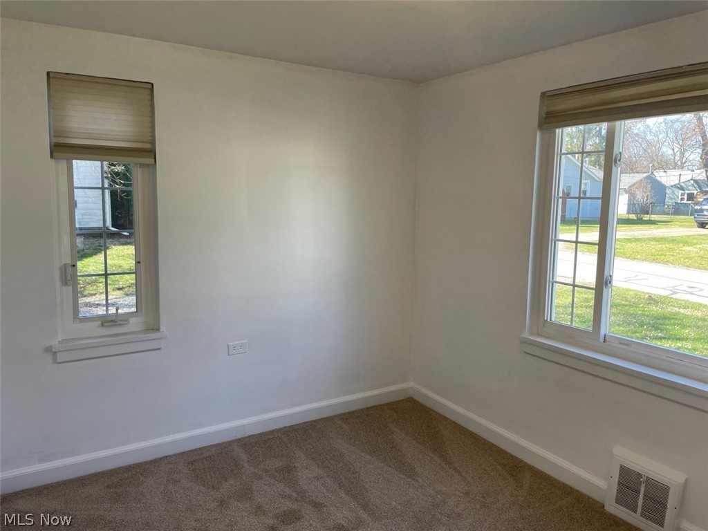 6211 Seneca Road Mentor, OH 44060 - Photo 15 of 20 Gallery Image 15