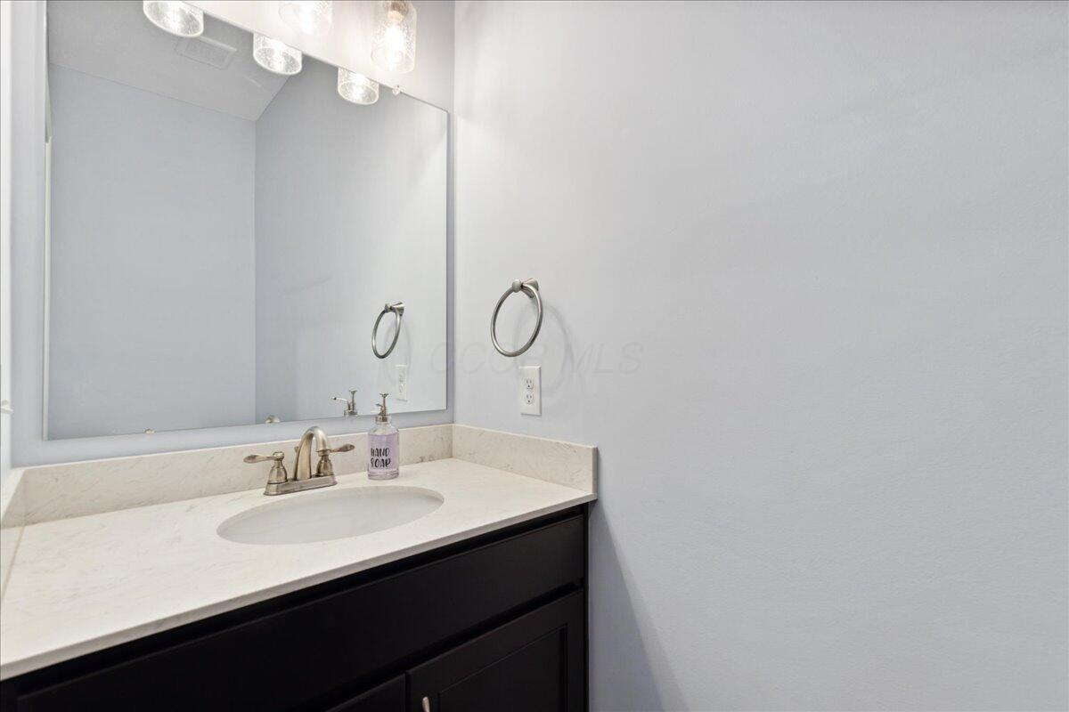 5675 Kean Road Westerville, OH 43082 - Photo 21 of 43 34-0X6A5838