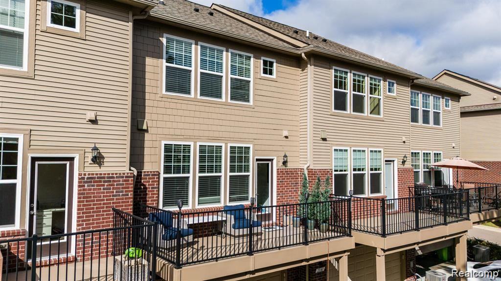 2845 Hartwick Drive Rochester, MI 48307 - Photo 25 of 36