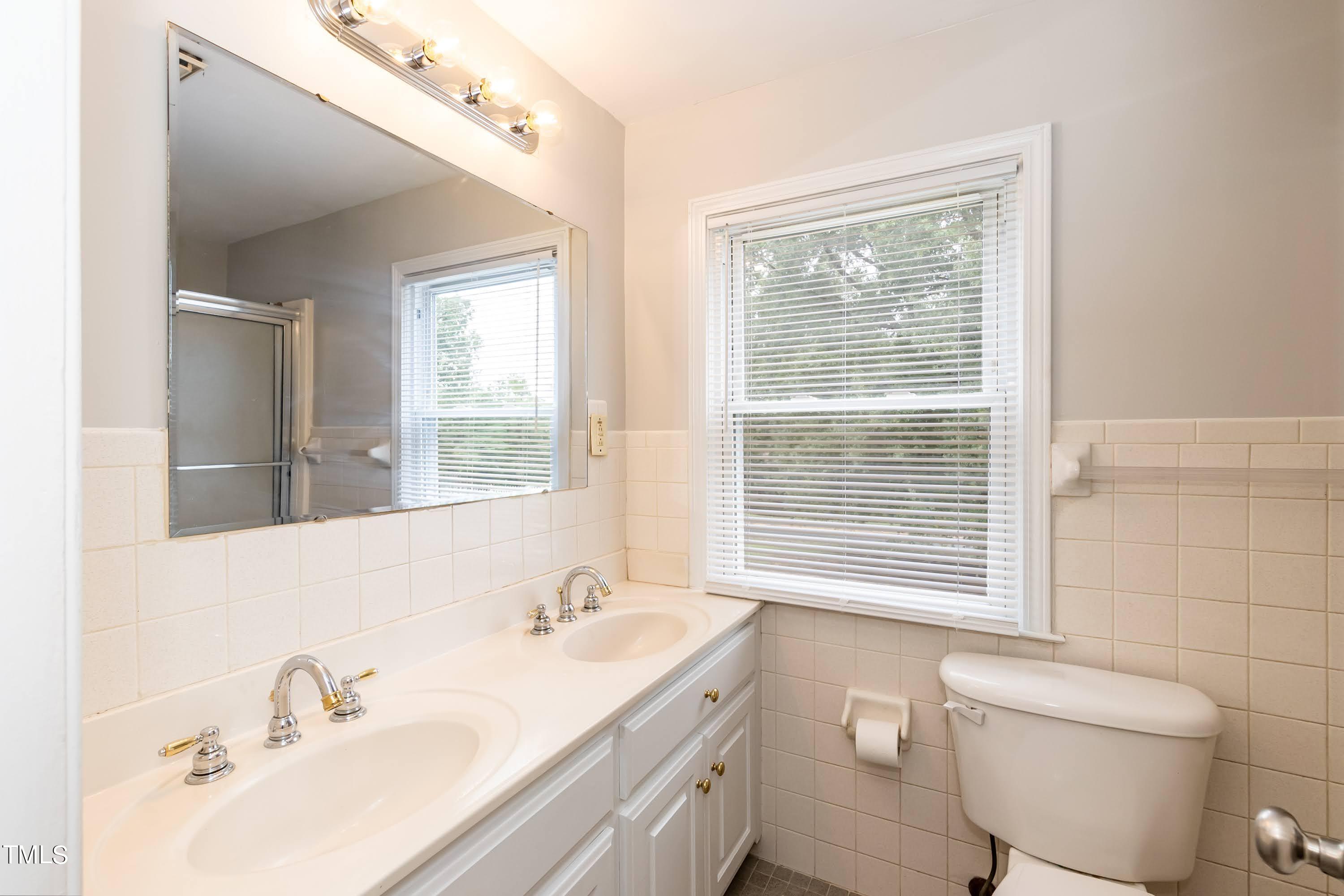 139 Johnson Street Roxboro, NC 27573 - Photo 18 of 30 Bathroom 02