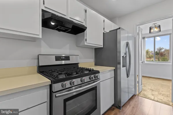 $311,000 | 3000 Spout Run Parkway, Unit D512, Arlington, VA 22201