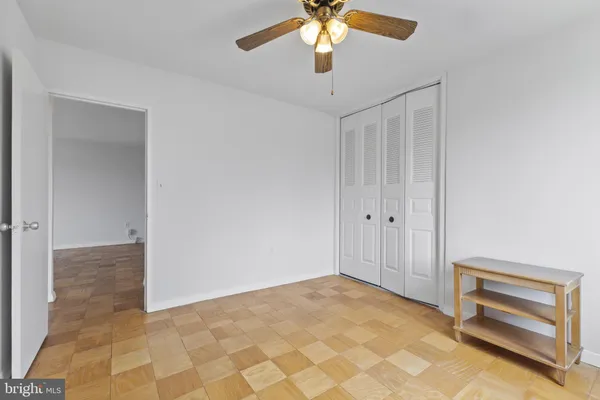 $311,000 | 3000 Spout Run Parkway, Unit D512, Arlington, VA 22201