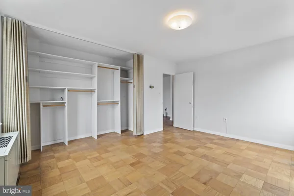 $311,000 | 3000 Spout Run Parkway, Unit D512, Arlington, VA 22201