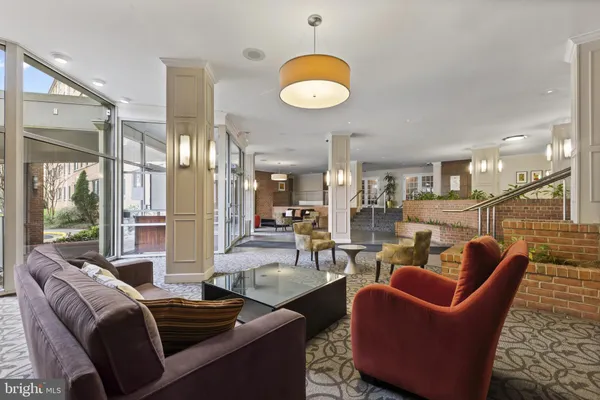 $311,000 | 3000 Spout Run Parkway, Unit D512, Arlington, VA 22201