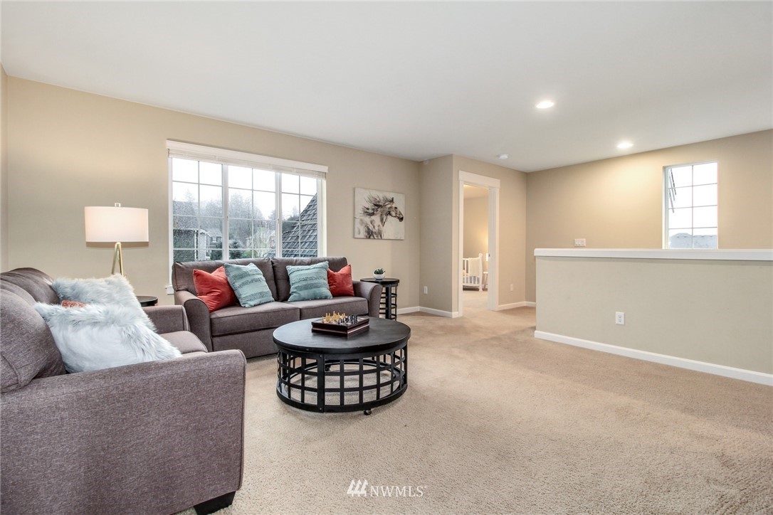 517 Lyons Place Northeast Renton, WA 98059 - Photo 14 of 30 Gallery Image 14