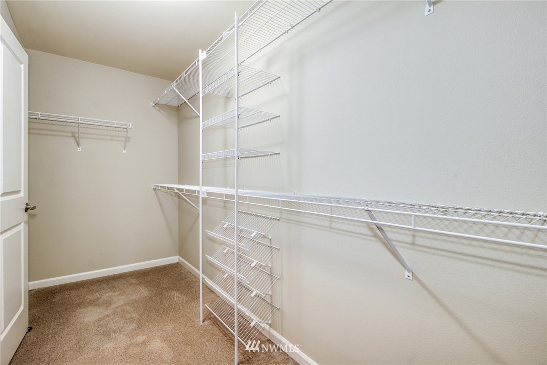 517 Lyons Place Northeast Renton, WA 98059 - Photo 18 of 30 Gallery Image 18