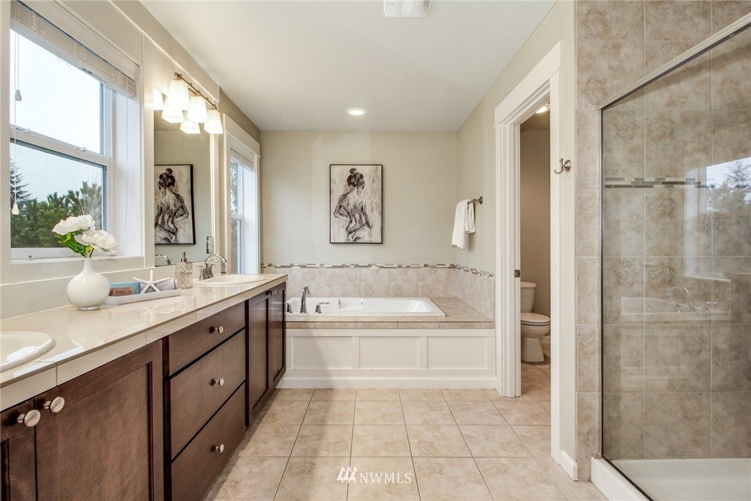 517 Lyons Place Northeast Renton, WA 98059 - Photo 19 of 30 Gallery Image 19