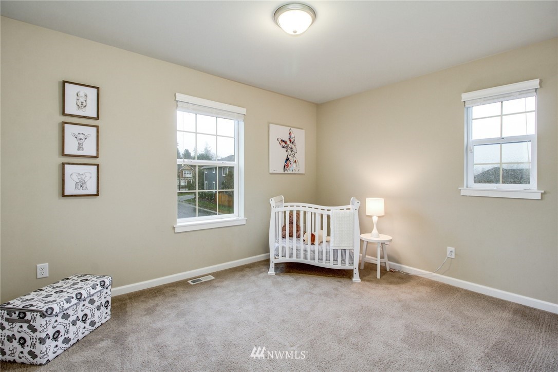 517 Lyons Place Northeast Renton, WA 98059 - Photo 21 of 30 Gallery Image 21
