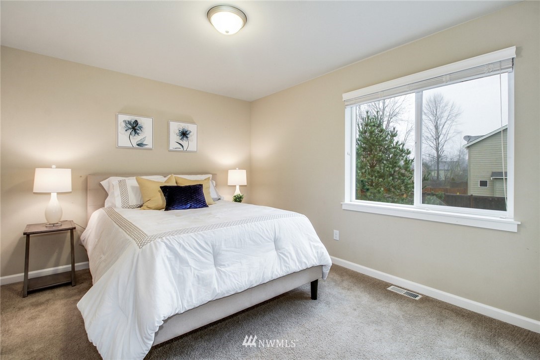 517 Lyons Place Northeast Renton, WA 98059 - Photo 22 of 30 Gallery Image 22