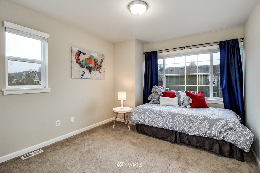 517 Lyons Place Northeast Renton, WA 98059 - Photo 23 of 30 Gallery Image 23