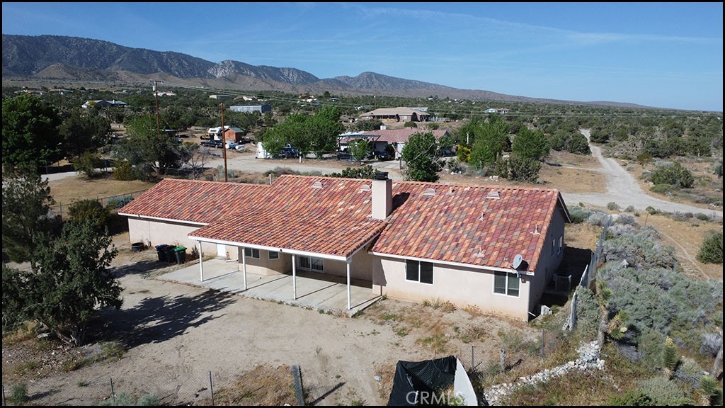 10685 Crystal Aire Road Pinon Hills, CA 92372 - Photo 4 of 47