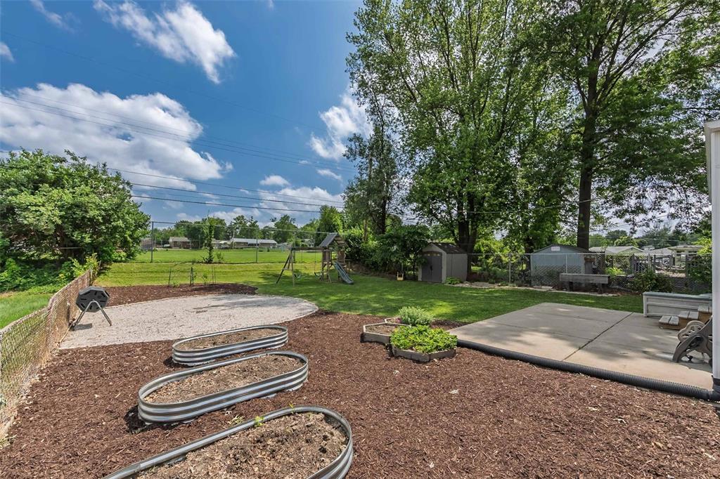 620 Pine Street St. Charles, MO 63301 - Photo 18 of 22