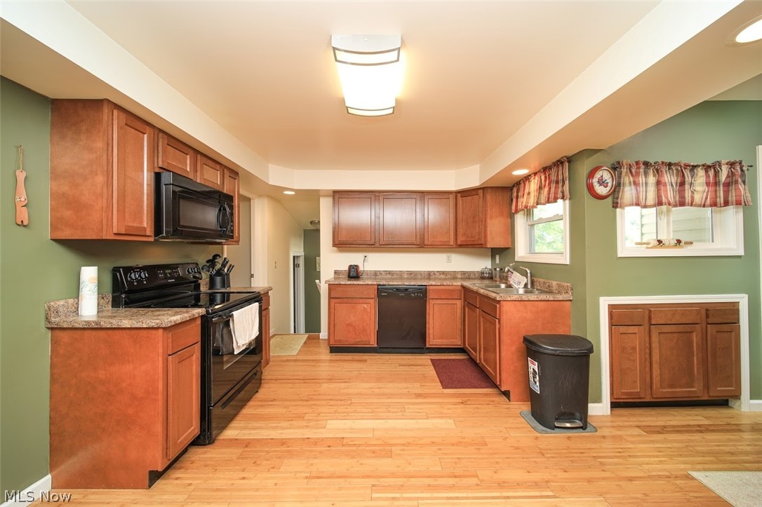 4183 South Ridge Road Perry, OH 44081 - Photo 13 of 35