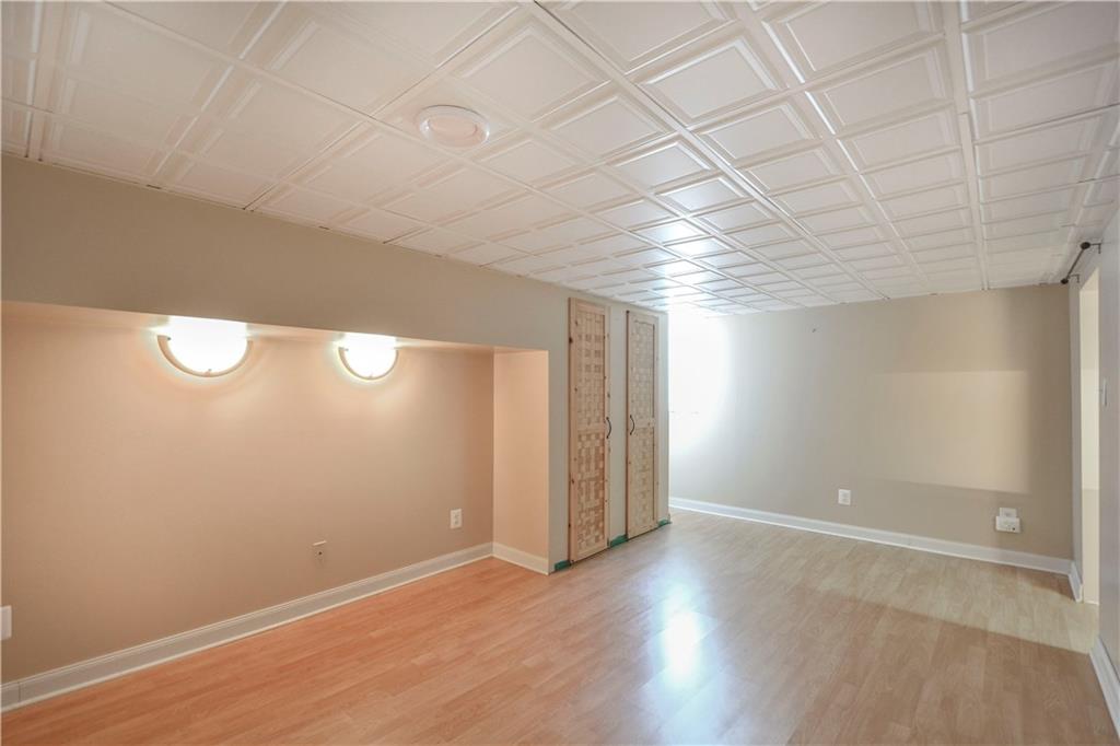 124 Clinton Street McKees Rocks, PA 15136 - Photo 15 of 24 Gallery Image 15