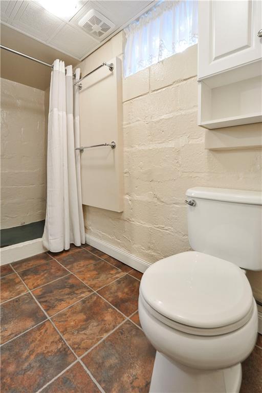 124 Clinton Street McKees Rocks, PA 15136 - Photo 17 of 24 Gallery Image 17