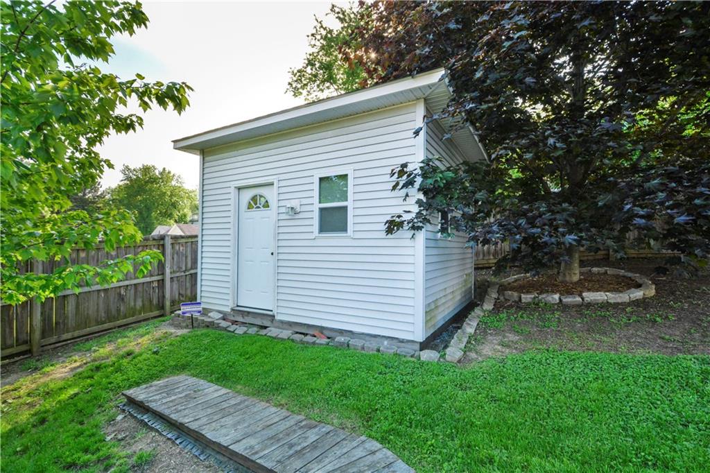 124 Clinton Street McKees Rocks, PA 15136 - Photo 20 of 24 Gallery Image 20