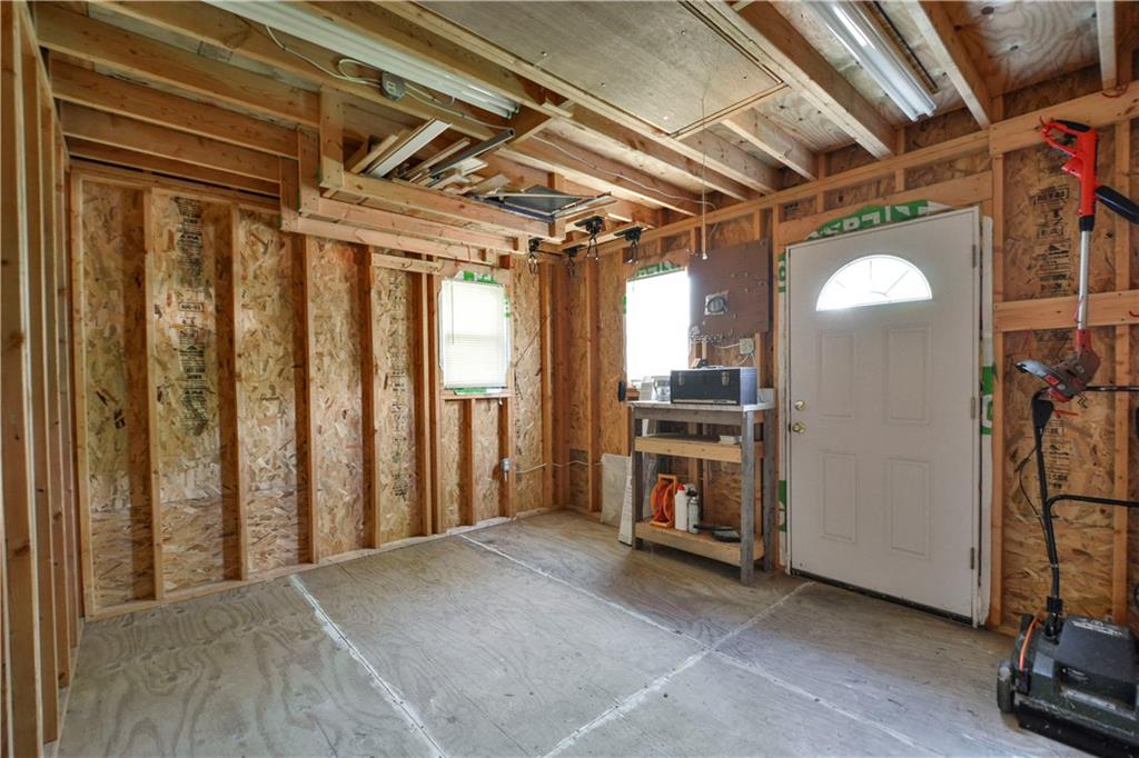 124 Clinton Street McKees Rocks, PA 15136 - Photo 21 of 24 Gallery Image 21