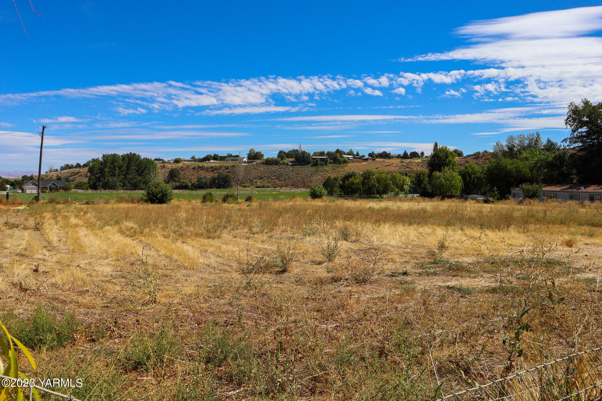 211 Cook Road Yakima, WA 98908 - Photo 16 of 23 a view of lake view and mountain